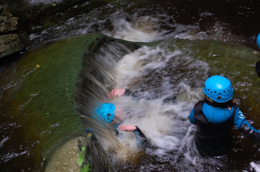 Village Camps International Summer Camp England 2024-07-27 https://www.villagecamps.com/journals_admin/images/1772-5914-DSC_0102_2 (1).jpg